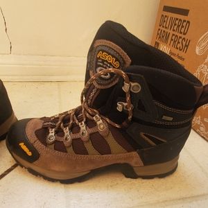 Asolo women's hiking boots 7.5